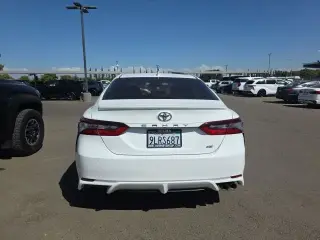 Toyota Camry 2021 SE 4dr Sedan