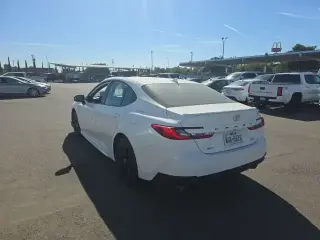Toyota Camry 2025 SE 4dr Sedan