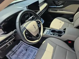 Lincoln Corsair 2025 Premiere 4dr SUV
