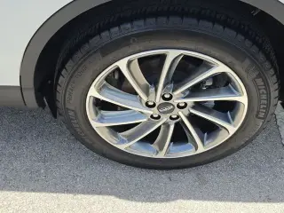 Lincoln Corsair 2025 Premiere 4dr SUV