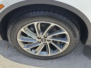 Lincoln Corsair 2025 Premiere 4dr SUV