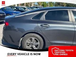 Kia K5 2024 LXS 4p Sedan
