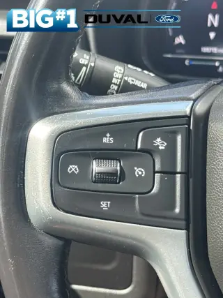 Chevrolet Suburban 2022 4x2 LT 4p SUV