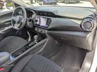 Nissan Kicks 2023 SV 4dr Crossover
