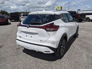 Nissan Kicks 2023 SV 4dr Crossover