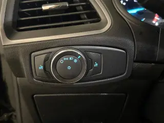Ford Edge 2018 SE 4dr Crossover