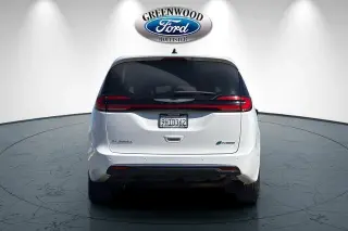 Chrysler Pacifica Plug-In Hybrid 2023 Touring L 4dr Mini-Van