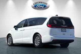 Chrysler Pacifica Plug-In Hybrid 2023 Touring L 4dr Mini-Van