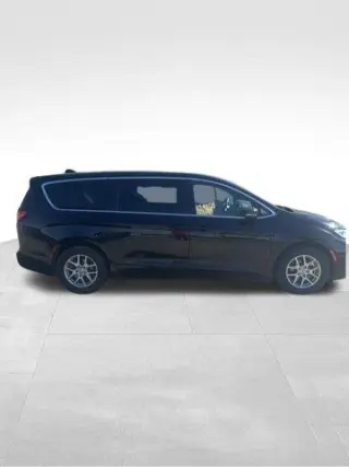 Chrysler Pacifica 2025 Select 4dr Mini-Van