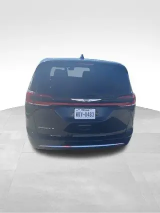 Chrysler Pacifica 2025 Select 4dr Mini-Van