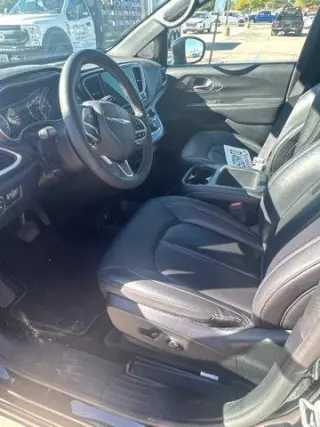 Chrysler Pacifica 2025 Select 4dr Mini-Van