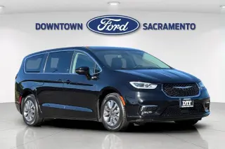Chrysler Pacifica Plug-In Hybrid 2024 Select 4dr Mini-Van