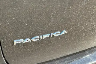 Chrysler Pacifica Plug-In Hybrid 2024 Select 4dr Mini-Van