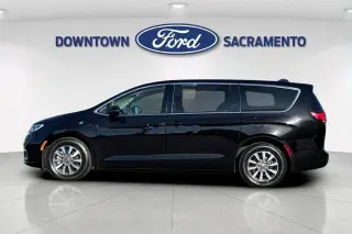 Chrysler Pacifica Plug-In Hybrid 2024 Select 4dr Mini-Van
