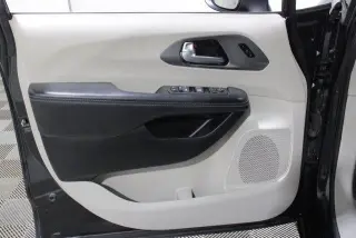Chrysler Pacifica 2023 Touring L 4dr Mini-Van