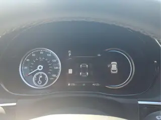 Genesis GV70 2025 AWD 2.5T Estándar 4p SUV