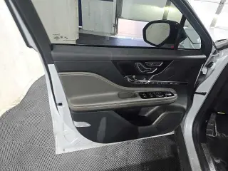 Lincoln Corsair 2025 AWD Reserve 4dr SUV