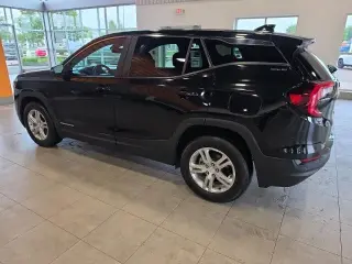 GMC Terrain 2023 SLE 4dr SUV
