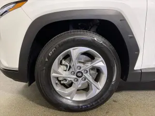 Hyundai TUCSON 2024 AWD SEL 4dr SUV (versión de mitad de año)