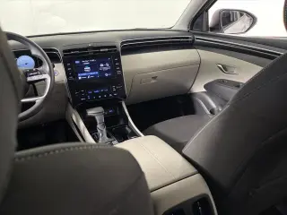 Hyundai TUCSON 2024 AWD SEL 4dr SUV (versión de mitad de año)