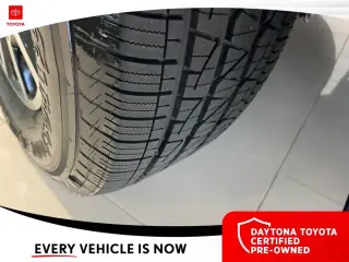 Toyota Tundra 2019 4x2 Limited 4dr CrewMax Cab Pickup SB (5.7L V8)