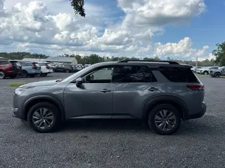Nissan Pathfinder 2025 SV 4p SUV