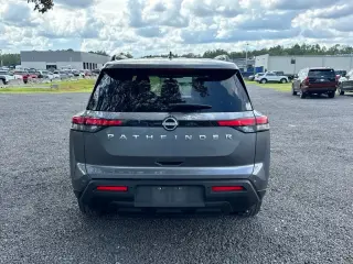 Nissan Pathfinder 2025 SV 4p SUV