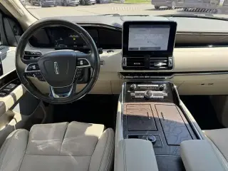 Lincoln Navigator L 2020 4x4 Reserve 4dr SUV