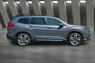 Subaru Ascent 2023 AWD Limited 8-Pasajeros 4p SUV