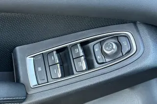 Subaru Ascent 2023 AWD Limited 8-Pasajeros 4p SUV