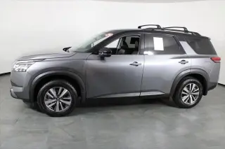 Nissan Pathfinder 2024 SL 4p SUV