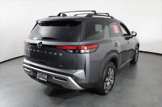 Nissan Pathfinder 2024 SL 4p SUV