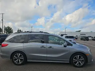 Honda Odyssey 2021 Touring 4dr Mini-Van