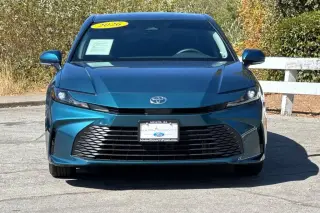 Toyota Camry 2026 SE 4dr Sedán