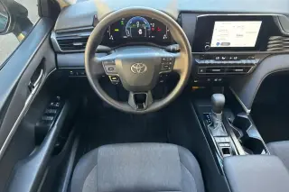 Toyota Camry 2026 SE 4dr Sedán