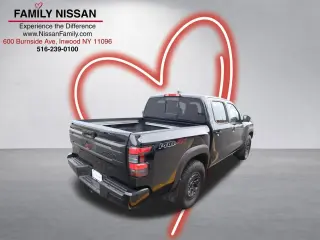 Nissan Frontier 2025 4x4 PRO-4X 4dr Crew Cab 5 ft. SB
