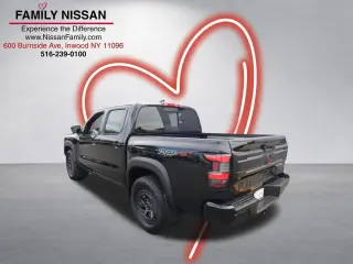 Nissan Frontier 2025 4x4 PRO-4X 4dr Crew Cab 5 ft. SB