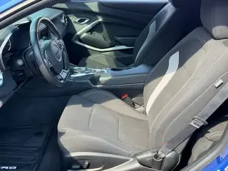 Chevrolet Camaro 2023 LT 2dr Coupe con 1LT