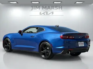 Chevrolet Camaro 2023 LT 2dr Coupe con 1LT