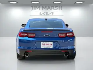 Chevrolet Camaro 2023 LT 2dr Coupe con 1LT