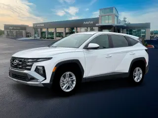 Hyundai TUCSON 2026 AWD SE 4dr SUV