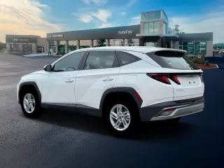 Hyundai TUCSON 2026 AWD SE 4dr SUV