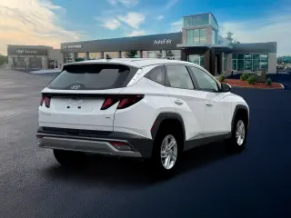 Hyundai TUCSON 2026 AWD SE 4dr SUV