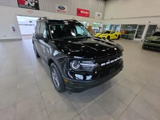 Ford Bronco Sport 2025 AWD Big Bend 4dr SUV en Negro Sombra. CARFAX de un solo propietario. 25/30 MPG ciudad/carretera 2025 Ford Bronco Sport Big Bend 4WD 8-Velocidades Automático 1.5L EcoBoost