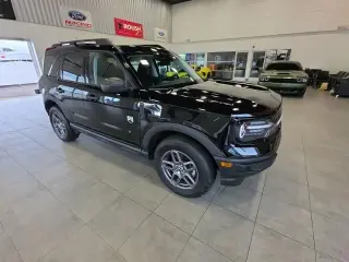 Ford Bronco Sport 2025 AWD Big Bend 4dr SUV en Negro Sombra. CARFAX de un solo propietario. 25/30 MPG ciudad/carretera 2025 Ford Bronco Sport Big Bend 4WD 8-Velocidades Automático 1.5L EcoBoost