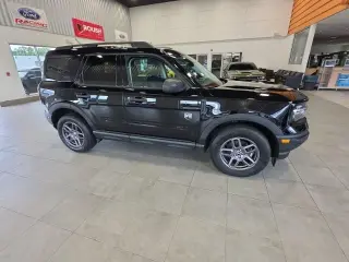 Ford Bronco Sport 2025 AWD Big Bend 4dr SUV en Negro Sombra. CARFAX de un solo propietario. 25/30 MPG ciudad/carretera 2025 Ford Bronco Sport Big Bend 4WD 8-Velocidades Automático 1.5L EcoBoost