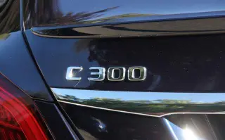 Mercedes-Benz Clase C 2020 AWD C 300 4MATIC 4p Sedan