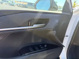 Toyota Camry 2025 SE 4dr Sedan