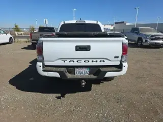 Toyota Tacoma 2020 4x2 TRD Todo Terreno 4p Doble Cabina 5.0 ft CB