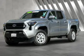 Toyota Tacoma 2025 4x4 SR5 4p Puerta Doble Cabina Dupla 5.0 ft SB